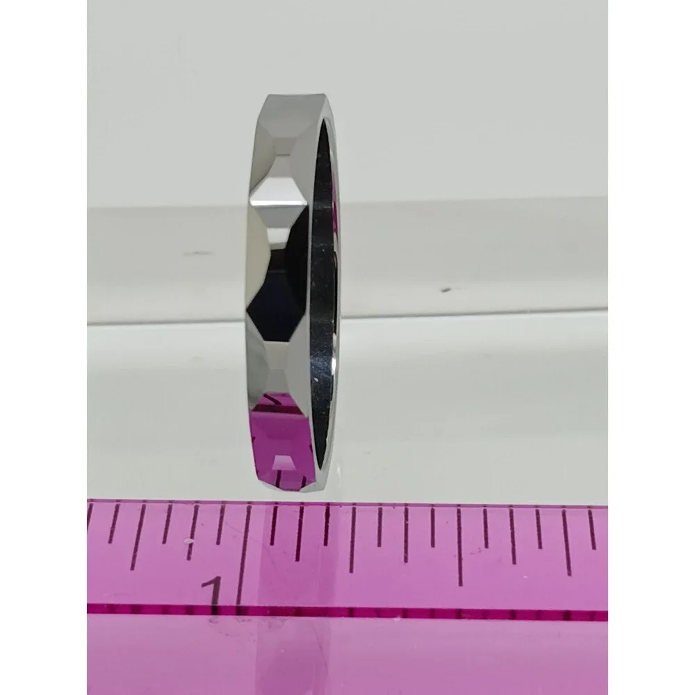 Vintage Tungsten Faceted Geometric Ring Silver Tone 4mm Band Size 11.5 Y2K NOS